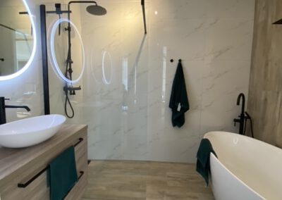 Badkamer Marmer en Houtlook